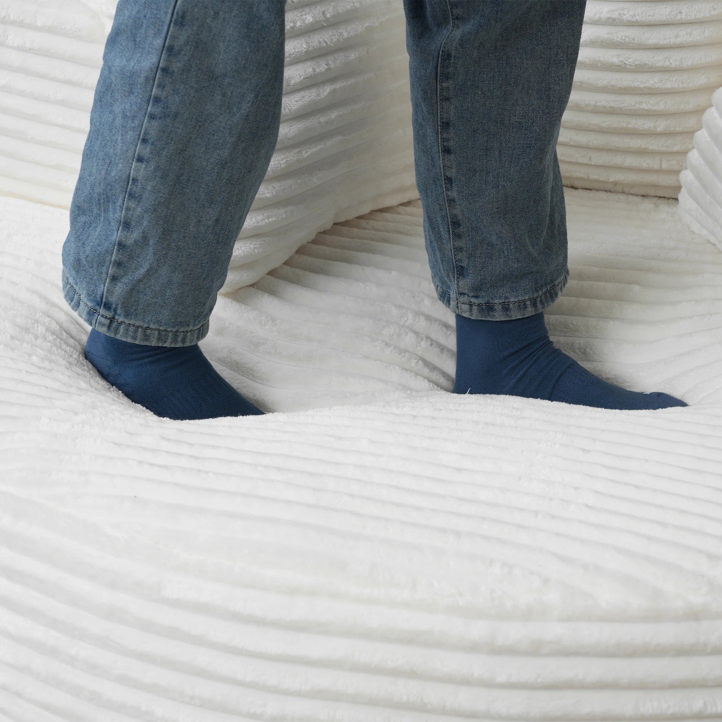 Sdorens Round Chair Lounge Chaise Plush Faux Fur